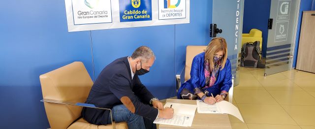 01 01 210701 NP Firma convenio Consejería de Deportes-UP2U 6