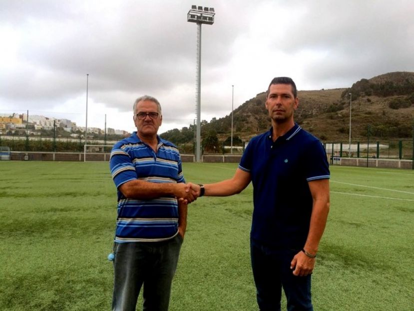 Jos&eacute; Gonz&aacute;lez seguir&aacute; como entrenador de la UD. Atalaya la pr&oacute;xima temporada