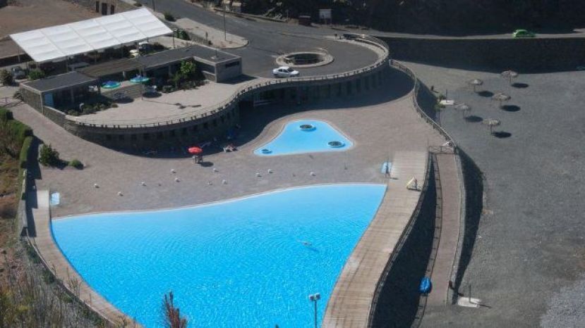 La Gomera: Trabajos para la reapertura del Parque Mar&iacute;timo de Vallehermoso