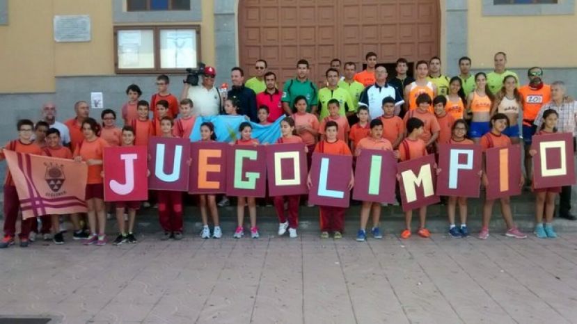M&aacute;s de 17.000 escolares han participado en el recorrido de la Antorcha