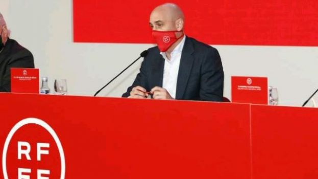 La RFEF reitera su oposici&oacute;n al acuerdo con CVC pese al respaldo de 38 clubes