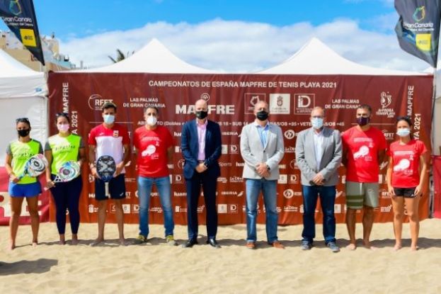La Playa de Las Canteras acoge el Campeonato de Espa&ntilde;a Mapfre de Tenis Playa 2021