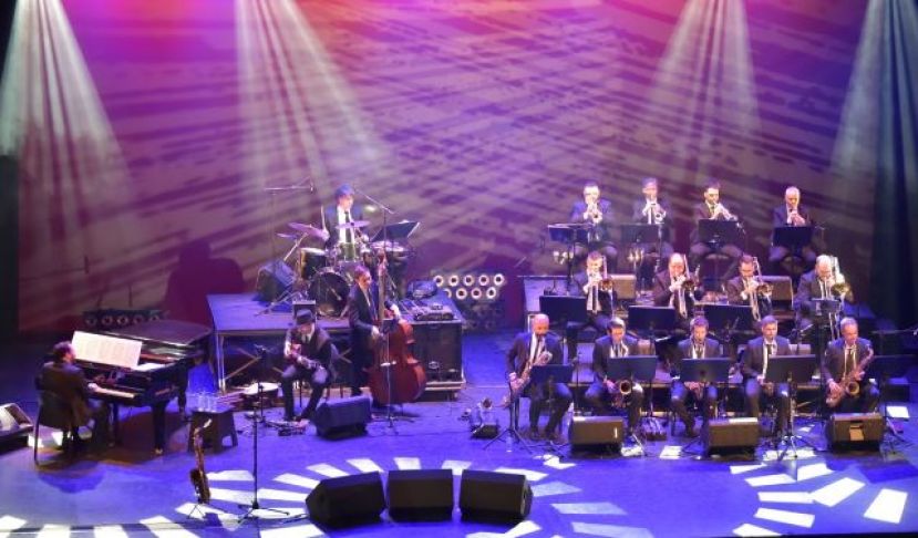 LA GRAN CANARIA BIG BAND ABRE EL CICLO &lsquo;PATIOS ENCANTADOS SOLIDARIOS&rsquo; EN TELDE CON EL ESPECT&Aacute;CULO &lsquo;SWINGING&rsquo;, UN HOMENAJE A SAMMY NESTICO