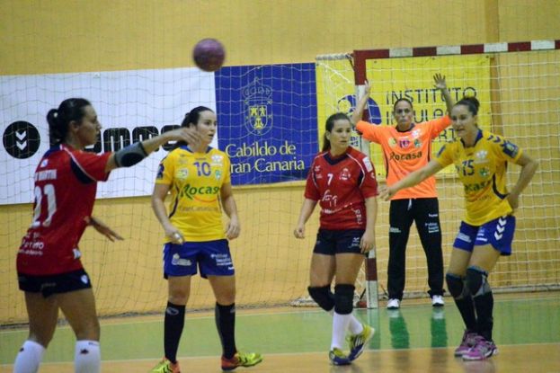 El Rocasa Gran Canaria se mantiene firme en Galicia (26-29)