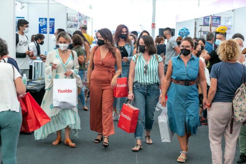 M&aacute;s de 12.000 visitantes apoyan el peque&ntilde;o y mediano comercio de Gran Canaria en Fisaldo
