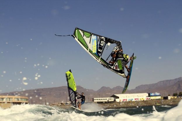 Continuar&aacute; la campa&ntilde;a Euromelanoma 2015 en el festival de surf Wind&amp;Waves