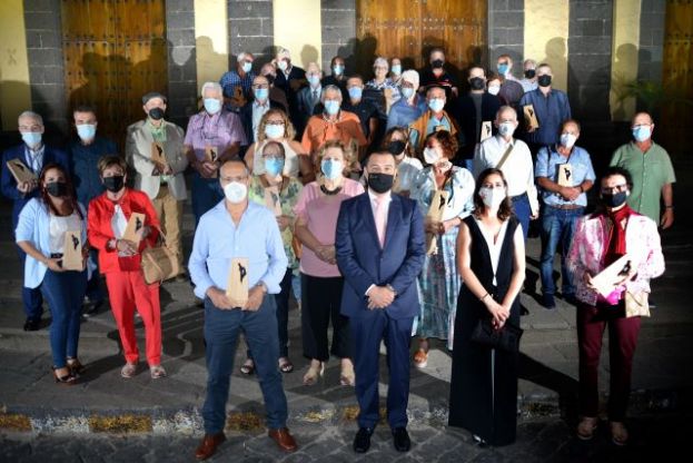 Emotivo Homenaje a casi medio centenar de Artesanos de la Madera de Gu&iacute;a