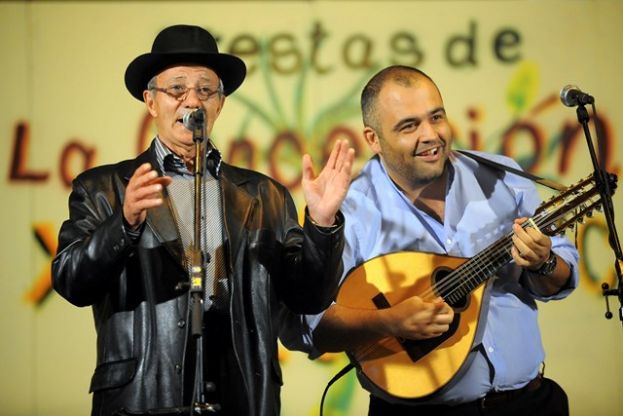 Teror: M&uacute;sica popular en el Auditorio con la presencia  de verseadores y decimistas