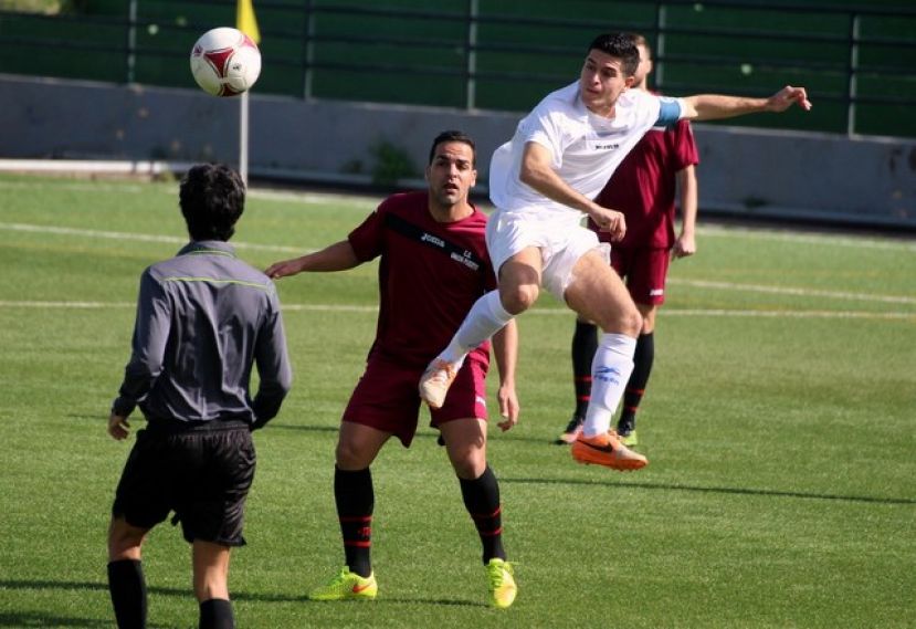 F&uacute;tbol: Resultados de los partidos jugados el viernes en todas las categor&iacute;as