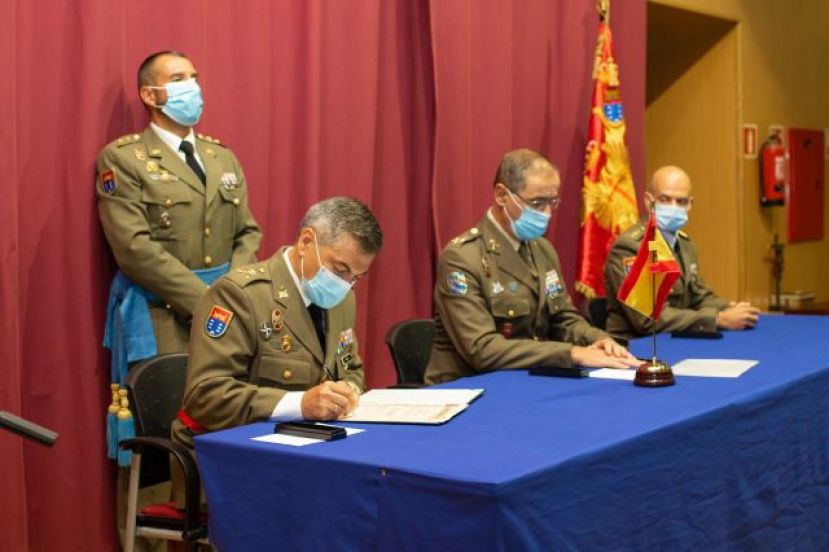 Toma de Posesi&oacute;n del general Armada V&aacute;zquez, Jefe de la Brigada Canarias XVI