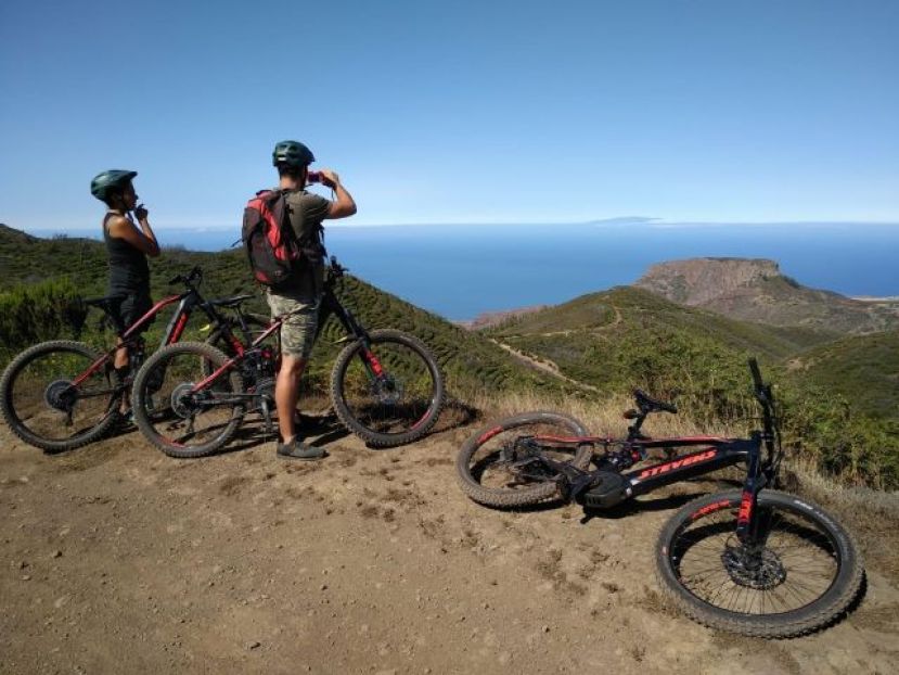 La Gomera: Convenio para potenciar el destino tur&iacute;stico una vez se reactive