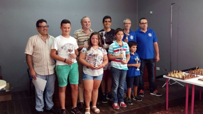 Ajedrez: Adrian Cruz Pino campe&oacute;n del V Blitz Ciudad de Gu&iacute;a
