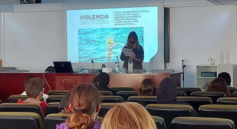 &lsquo;La imposici&oacute;n de la belleza&rsquo;, de la cineasta canaria Nadia Mart&iacute;n, llegar&aacute; a 13 centros de formaci&oacute;n de las islas