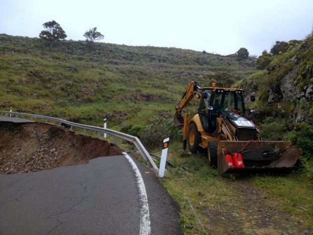 G&aacute;ldar: La empresa adjudicataria empieza los trabajos de reparaci&oacute;n del Puente de Los Silos