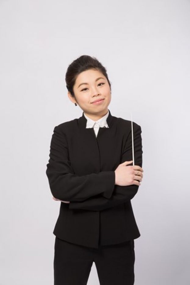 La directora hongkonesa Elim Chan debuta al frente de la OFGC con un programa ruso