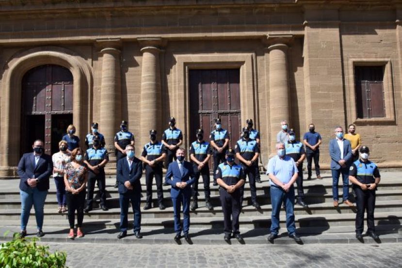 G&aacute;ldar: Cuatro agentes de la Polic&iacute;a Local prometen su cargo de funcionarios