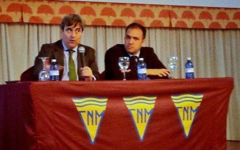 F&uacute;tbol Base: Miguel Cardenal tranquiliz&oacute; a los clubes canarios