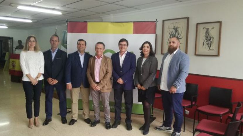 En el C&iacute;rculo Mercantil presentaci&oacute;n de Candidatos de VOX en Gran Canaria