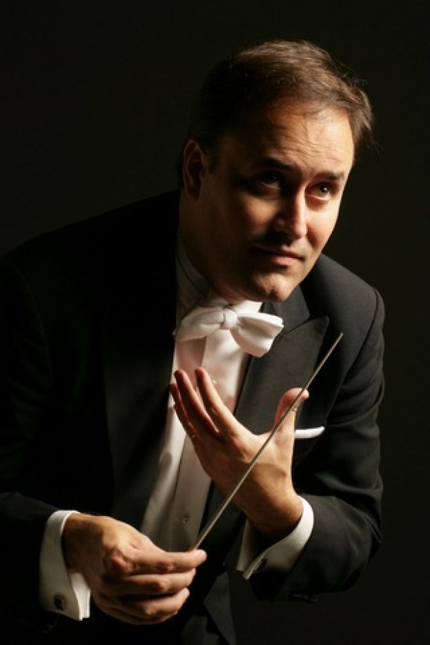 Karel Mark Chichon dirige la Sinfon&iacute;a n&ordm; 5 de Beethoven en su debut