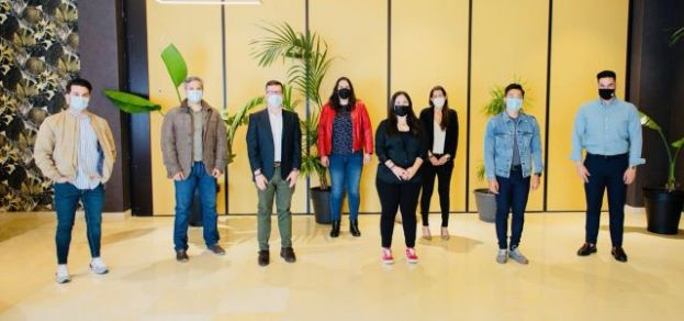 Juventud aborda el desempleo en un encuentro con empresariado joven y partidos pol&iacute;ticos