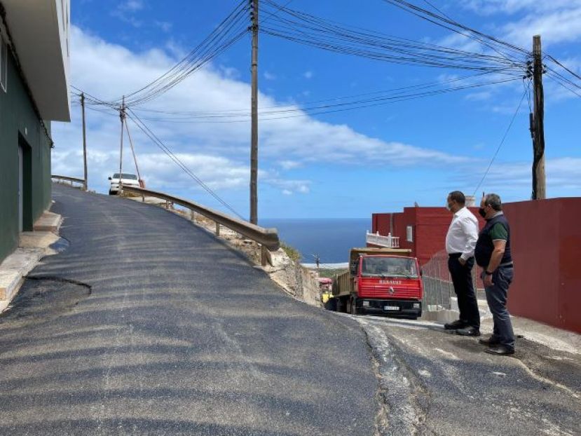Gu&iacute;a invierte 75.000 euros en el reasfaltado de diversas calles de La Atalaya