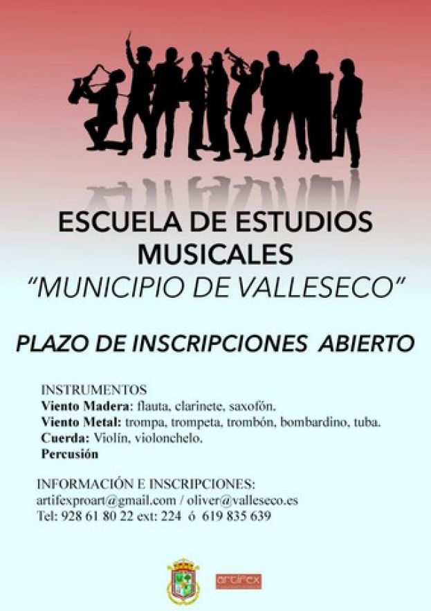 Valleseco: Creaci&oacute;n de una banda de m&uacute;sica y una orquesta propia.
