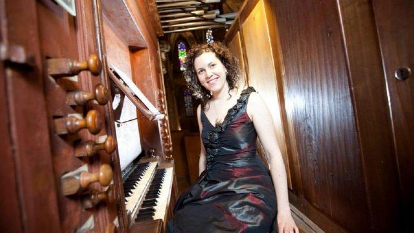 Ana Aguado protagoniza un concierto en el &oacute;rgano de la Iglesia de Santo Domingo de Guzm&aacute;n
