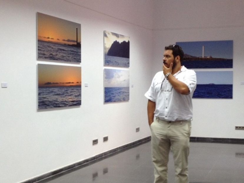 G&aacute;ldar acoge la exposici&oacute;n de Leandro Betancor, &lsquo;Centinelas del regreso&rsquo;