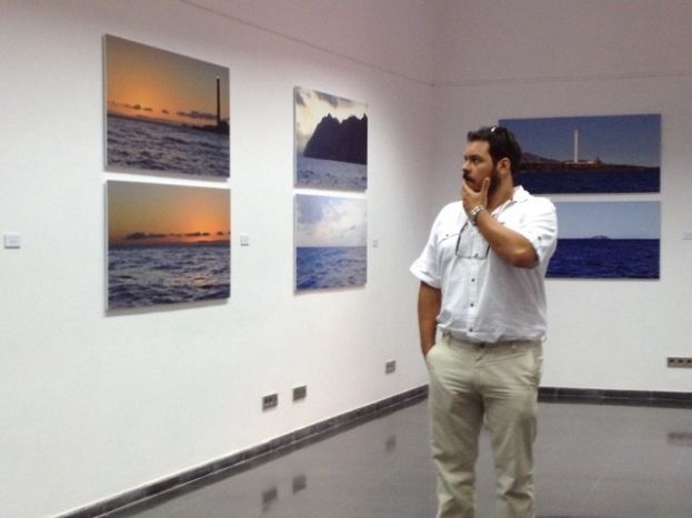 G&aacute;ldar acoge la exposici&oacute;n de Leandro Betancor, &lsquo;Centinelas del regreso&rsquo;