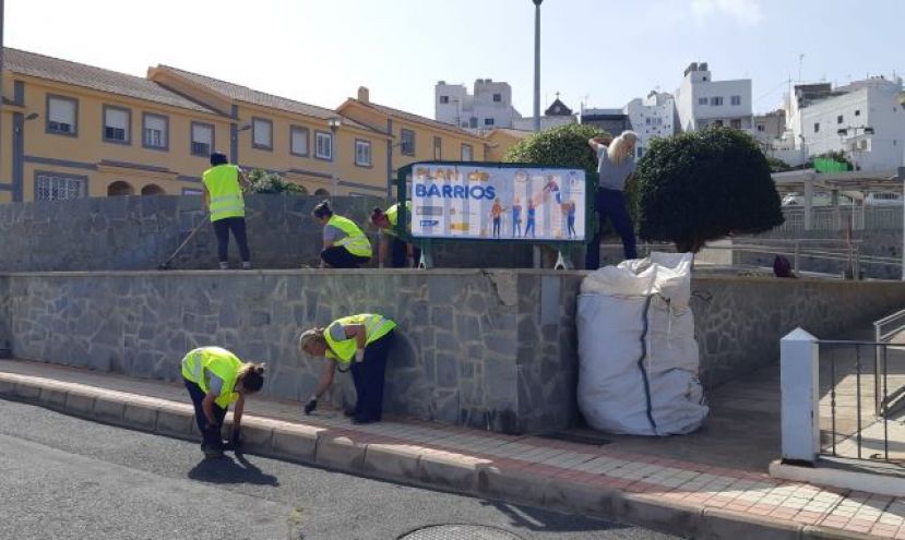 Firgas: Plan de Barrios con la incorporaci&oacute;n de los 17 trabajadores