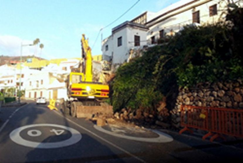 Teror: La carretera GC-21 permanecer&aacute; cortada al tr&aacute;fico en El Hoyo ma&ntilde;ana