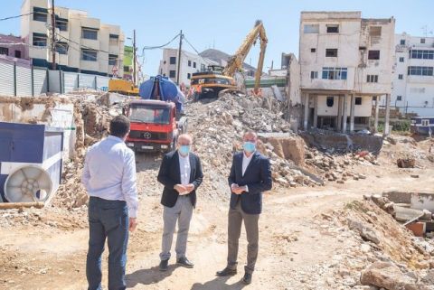 Derribo de dos edificaciones en G&aacute;ldar para construir 190 plazas de aparcamiento