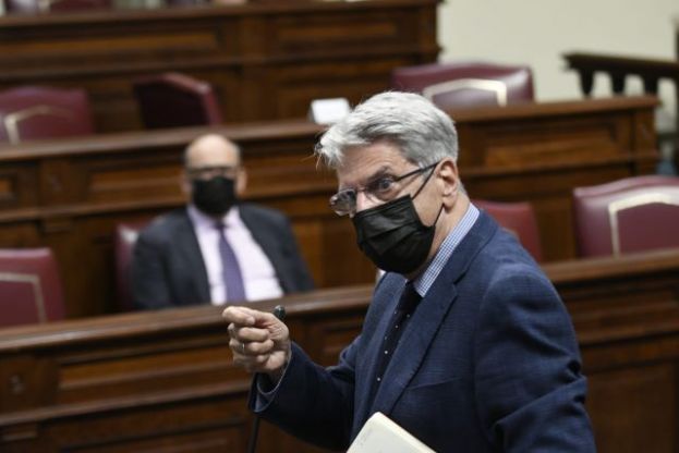 Canarias contar&aacute; con 1450 efectivos, 150 veh&iacute;culos y 15 medios a&eacute;reos para la campa&ntilde;a de incendios 2021