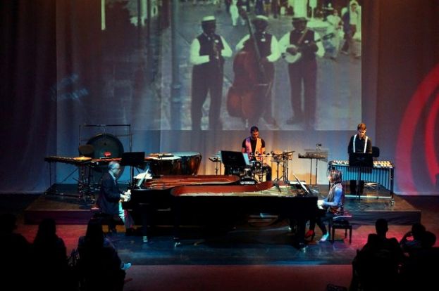 Programa fusi&oacute;n de m&uacute;sica cl&aacute;sica y jazz con "Un americano en Par&iacute;s" por PerQT D&uacute;o