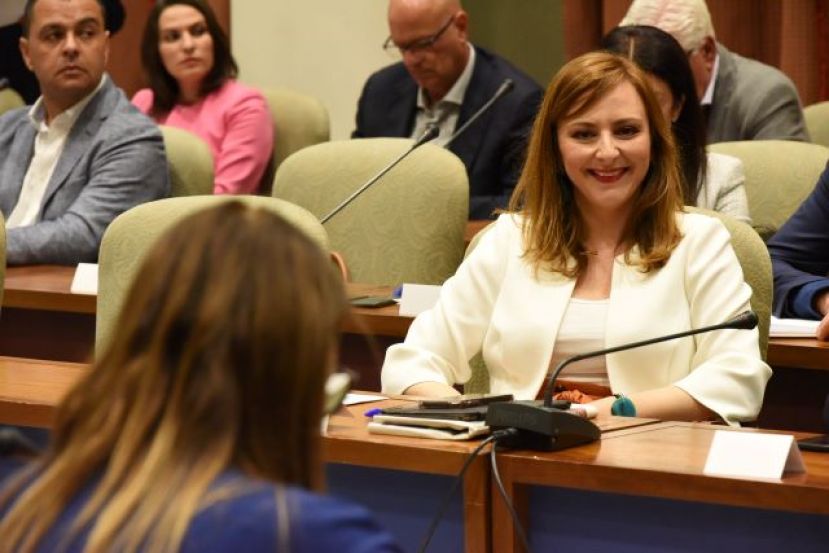 El Gobierno de Canarias desbloquea las oposiciones para los polic&iacute;as locales