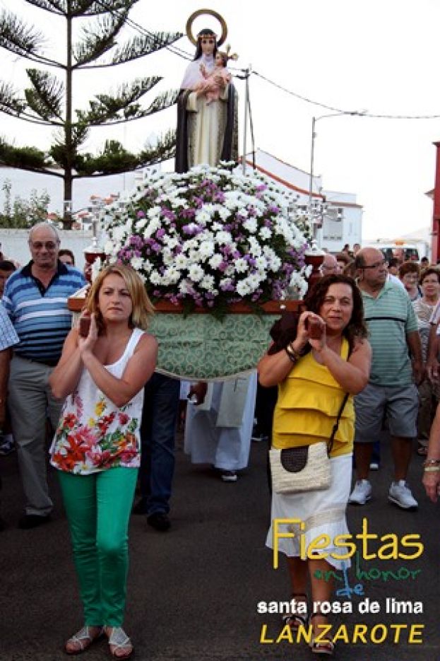 Valleseco: Este viernes,subida en procesi&oacute;n de Santa Rosa de Lima en Lanzarote