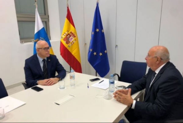 El Gobierno auton&oacute;mico recibe al nuevo c&oacute;nsul de B&eacute;lgica en Canarias