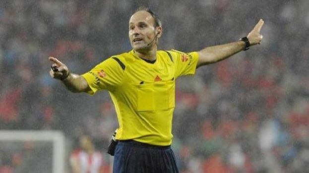La UEFA vuelve a reunir a los mejores &aacute;rbitros de Europa tras el COVID
