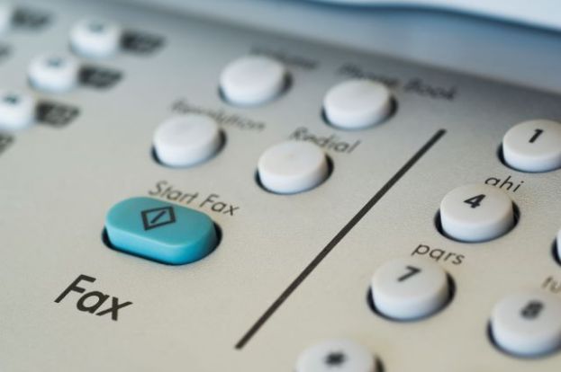 El fax desaparece en la Administraci&oacute;n P&uacute;blica Canaria, que usar&aacute; el correo electr&oacute;nico