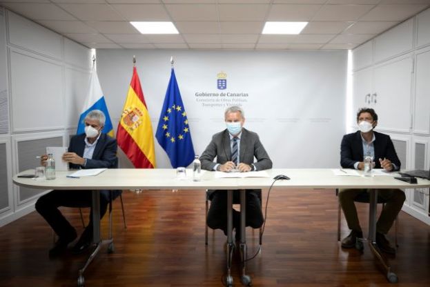 El Gobierno encargar&aacute; varios estudios para evaluar el uso futuro del puerto de Santa &Aacute;gueda, en Gran Canaria