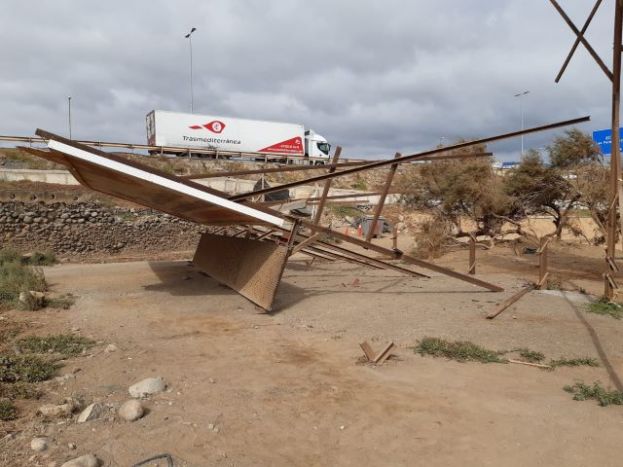 El Cabildo elimina del paisaje de Bocabarranco y Los Cascajos las ruinas y escombros de d&eacute;cadas