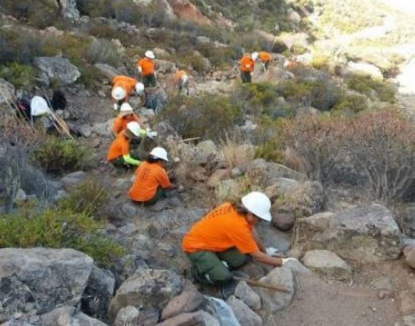 El Cabildo gomero destina 500 mil euros a la mejora de plazas, playas y miradores