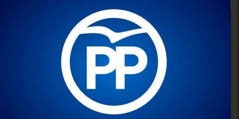 El PP censura al consejero de Turismo por gastar 500.000&euro; en las Campanadas