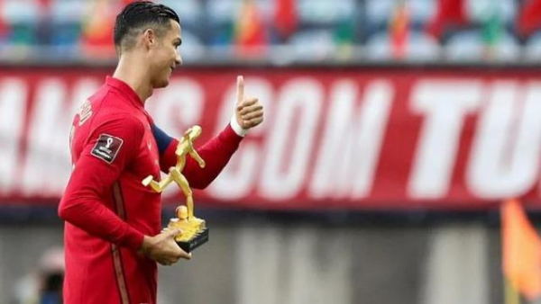 Cristiano supera a Ramos y ya es el europeo con m&aacute;s internacionalidades