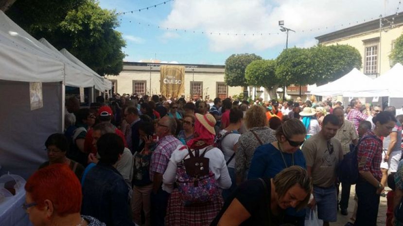 Gu&iacute;a: Se celebr&oacute; la Fiesta del Queso, hoy domingo, en el casco