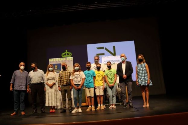 Gran Canaria vuelve a cantar sus d&eacute;cimas a la Virgen del Pino