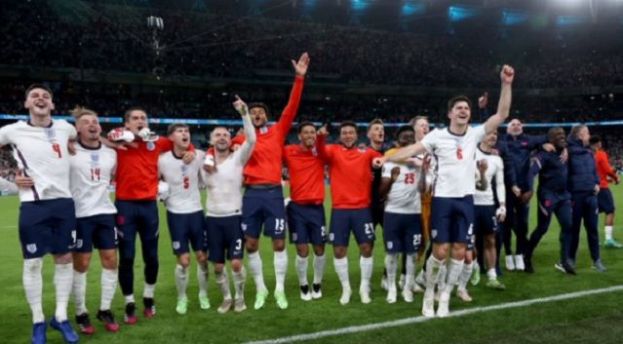 Inglaterra donar&aacute; las primas de la Eurocopa a los sanitarios