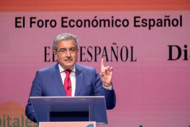 Rodr&iacute;guez pide un &uacute;ltimo esfuerzo a los canarios para rematar al virus e iniciar la remontada