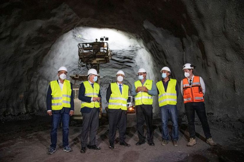 Las obras de la carretera de La Aldea llega a los 2.000 metros de t&uacute;neles excavados