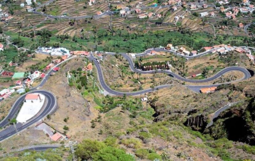 La Gomera: Cortes intermitentes en la GM-1 en su acceso a Valle Gran Rey